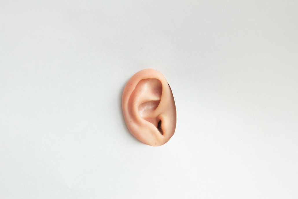 udito orecchio